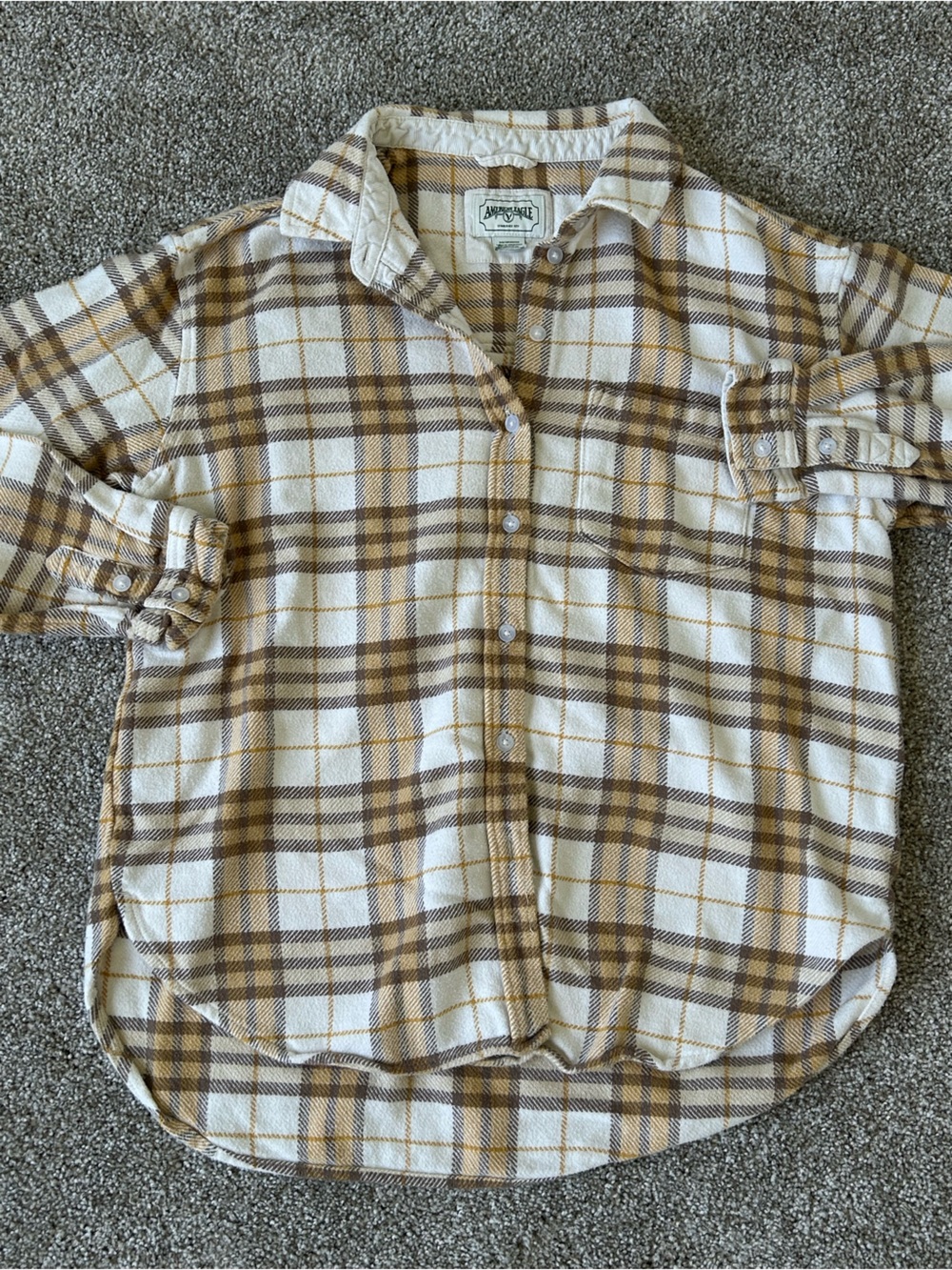 Plaid Button-Up Shirt in Cream & Brown